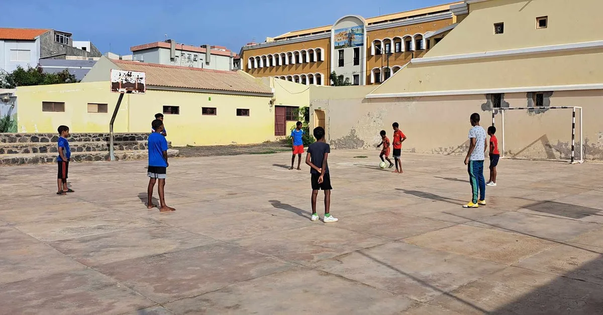 Escola Sócio-Desportiva Salesianos do Mindelo
