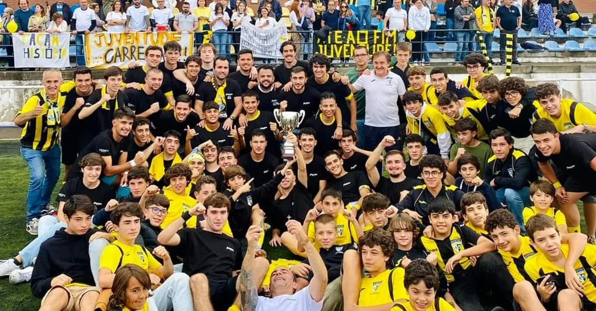 Juniores conquistam Taça